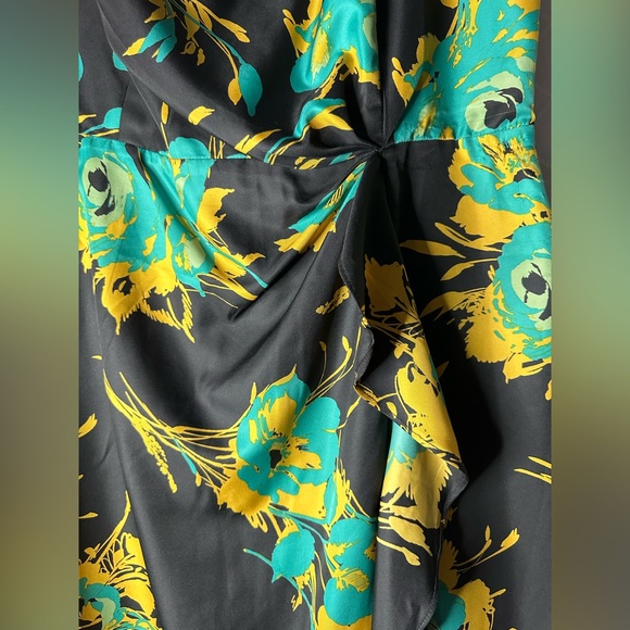 Beautiful Banana Republic Black Dress with Yellow and Teal Flowers, Size… - Picture 5 of 8